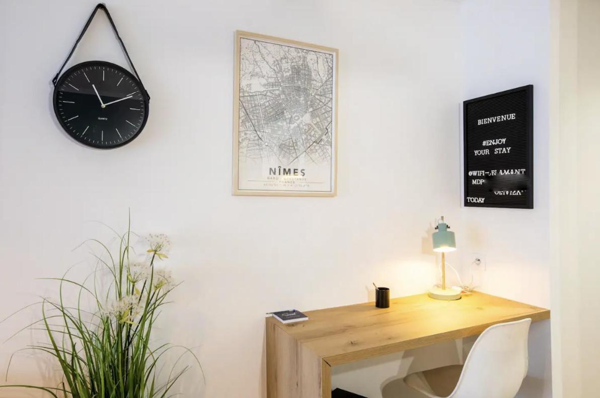 Studio Terrasse & Parking Gratuit En Residence Nîmes Exterior foto