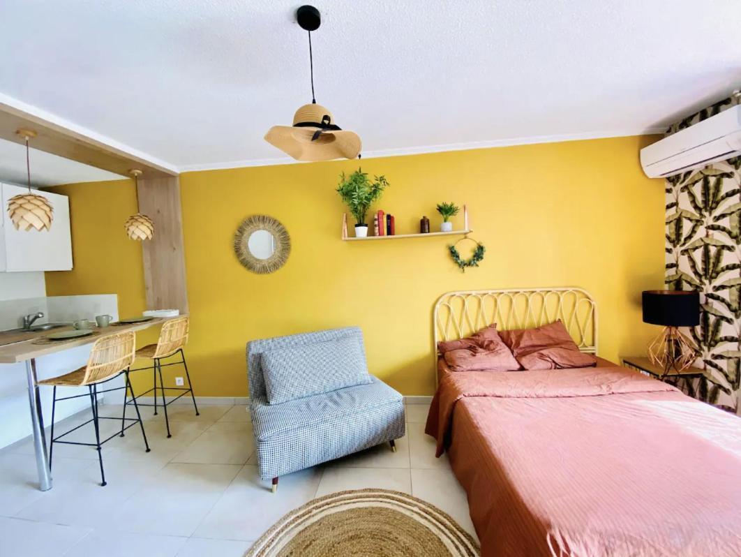 Studio Terrasse & Parking Gratuit En Residence Nîmes Exterior foto